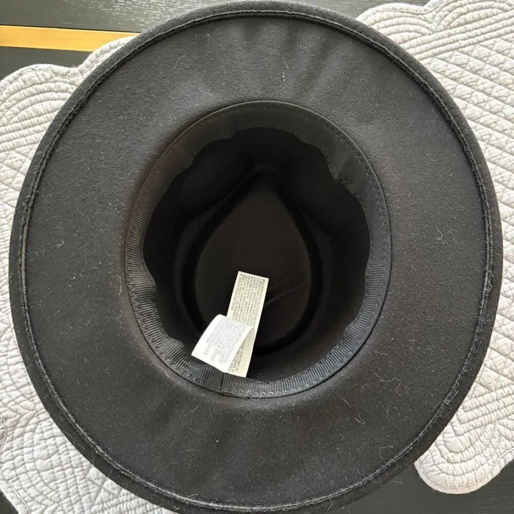 Black Fedora Hat w/Gold Band – Wide Brim, Classic Unisex Style NWOT